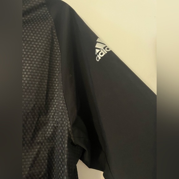 NHL Adidas quarter zip with hidden hood. Climastorm size XL (G100) - Picture 7 of 14